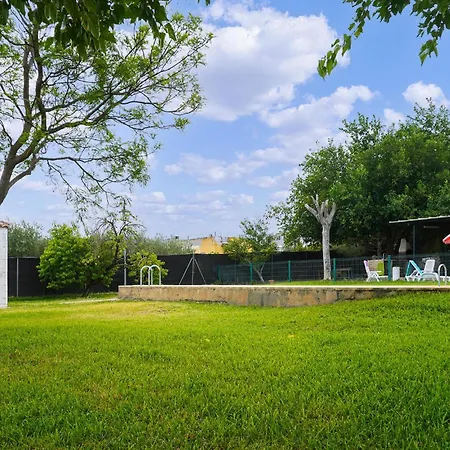 Lovely In Arahal Sevilla With Wifi Tatil Evi